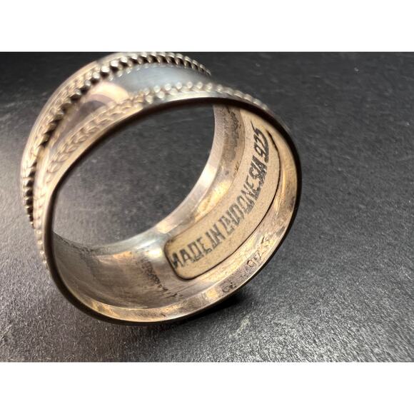 Vintage Sterling Silver Heart Ring | Indonesian Artisan | Size 10–10.25 - Picture 2 of 16